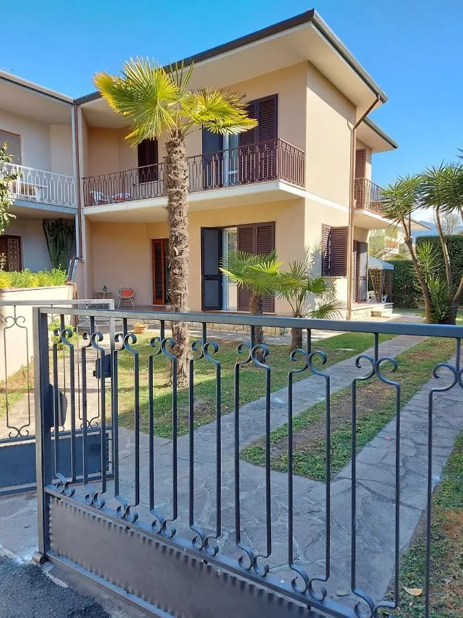 Hébergement de vacances Villa Villino Giuliana à Pietrasanta