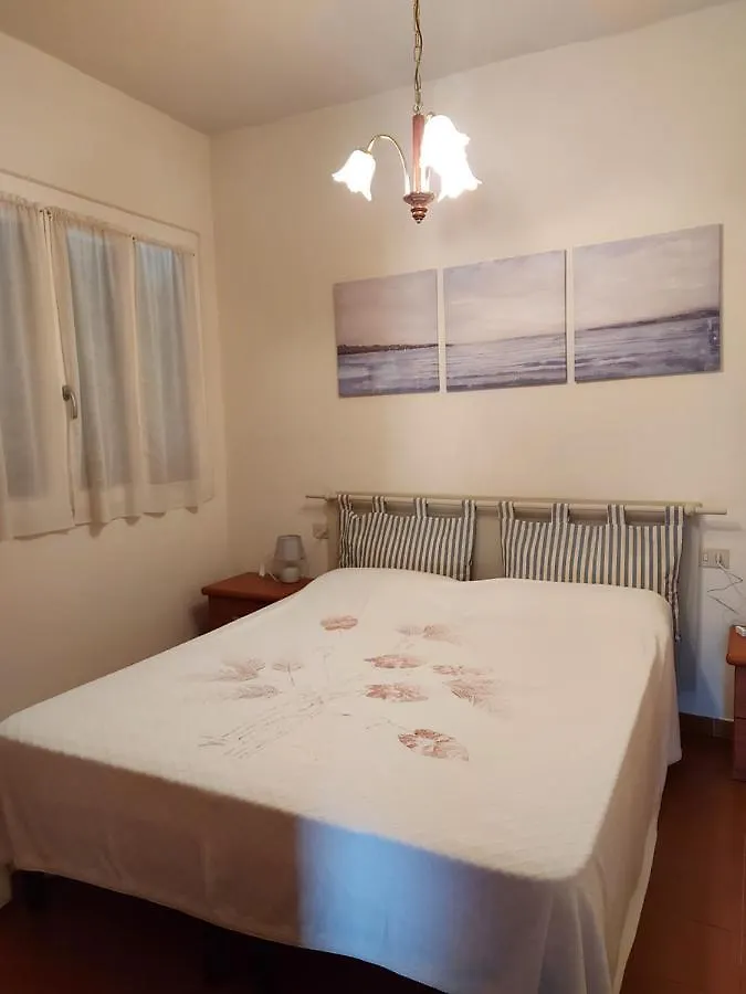 Villa Villino Giuliana à Pietrasanta 0*,